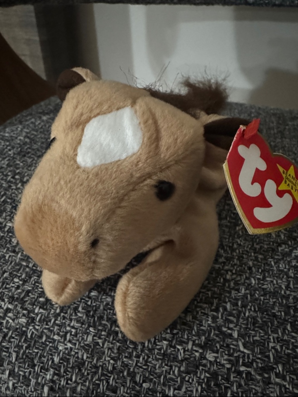 Ty (Derby) 1995 Plush Horse with White Forehead Patch and Tan Body